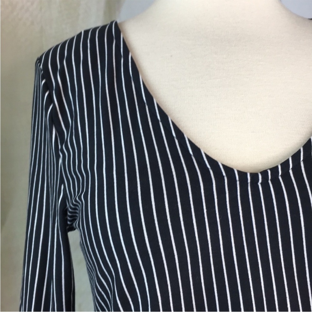 🆕 POLLY & Ester Striped Crop Top with Bell Sleeves XL Junior - Picture 3 of 6